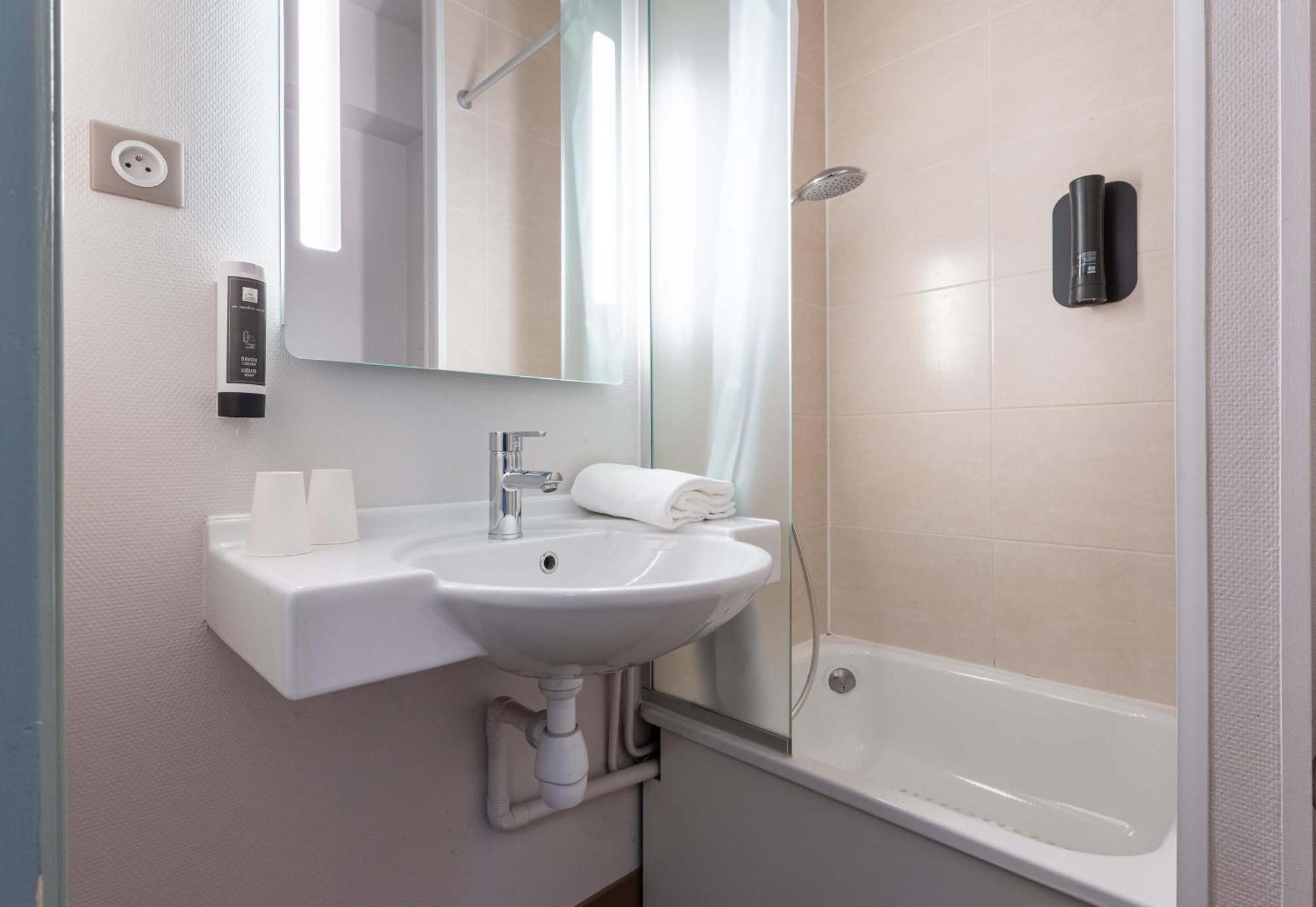 B&B Hotel Bourges 2 Kültér fotó